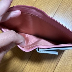 ミュウミュウ　財布の画像