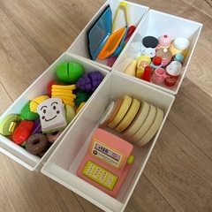 IKEA おままごとキッチン おまけ付きの画像