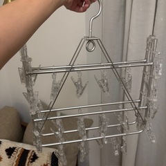 ほぼ新品 無印良品 アルミ角型ハンガー　40ピンチ　洗濯干しの画像