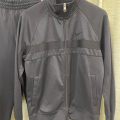 NIKE　ナイキ　トラックジャケット　ジャージ　刺繍ロゴ　ブラック　上下　黒　Lの画像