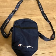 【新品未使用】champion ショルダーバッグ・サコッシュの画像