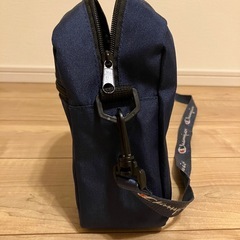 【新品未使用】champion ショルダーバッグ・サコッシュの画像