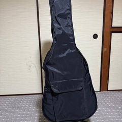 ギター、ストラップ、ケース、スタンドの画像
