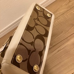 coach スカーフ付きバッグの画像