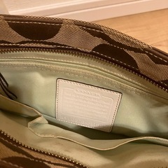 coach スカーフ付きバッグの画像