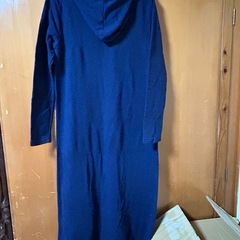 冬物　レディース　ロングパーカーワンピ　フリーサイズ※全体的に毛玉ありの画像