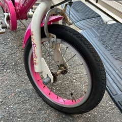 子供用自転車の画像