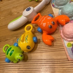 〔値下げ中〕31アイスお風呂用おもちゃの画像