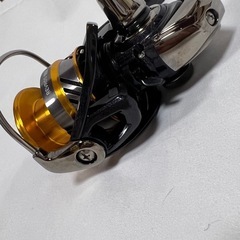 DAIWA スピニングリール レブロス 3000 REVROSLT3000D-Cの画像