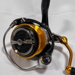 DAIWA スピニングリール レブロス 3000 REVROSLT3000D-Cの画像