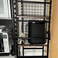 冷蔵庫上ラック、ゴミ箱上ラック、キッチン収納の画像