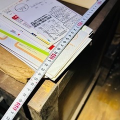 昭和レトロな木製棚小の画像