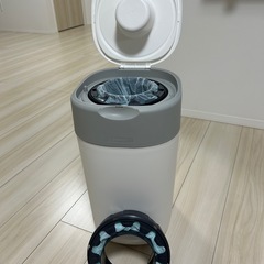 オムツ用ゴミ箱　ポイテックの画像
