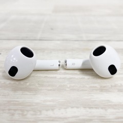 Apple AirPods第3世代 純正品 ワイヤレスイヤホン②の画像