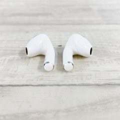 Apple AirPods第3世代 純正品 ワイヤレスイヤホン①の画像
