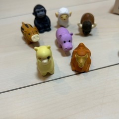 消しゴム　キャラクター　動物の画像