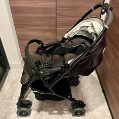 Combi AB型ベビーカーの画像