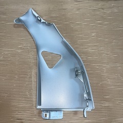 TOYOTA トヨタ 200系 ハイエース 純正 コーナーパネル L側 パールホワイト/白の画像