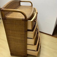 ラタン調 チェスト 6段 引き出し収納の画像