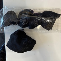 黒のレース靴下、滑り止め付きの画像