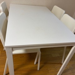 取引者きまりました　ダイニングセットの画像