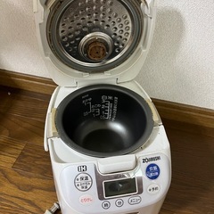 炊飯器の画像