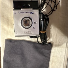 《ソニー》WALKMAN レトロ MDプレイヤー 中古の画像