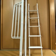 パイプベッドの画像