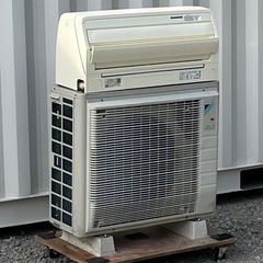 取付け可 ! !◇ダイキン エアコン18畳用 2019年 自動お掃除 加湿 省エネ うるさら AN56SRP 高圧洗浄済み ! 保証付き !！の画像