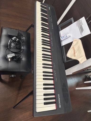 ROLAND 電子ピアノ　GO:PIANO88 +台座+椅子