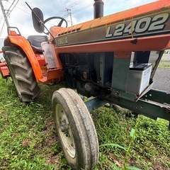 クボタ L2402 トラクター588時間 の画像