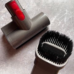 ダイソン v8 アタッチメント パーツの画像