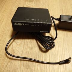 【美品】1Gbpsスイッチングハブの画像