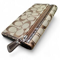 COACH 長財布　シグネチャー　ベージュの画像