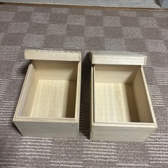 木箱の画像