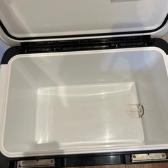 クーラーボックス　〔急ぎです〕　　の画像