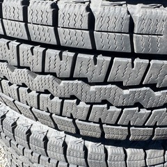 中古スタッドレスタイヤ　
4本　ダンロップ　165R 13 8PRの画像