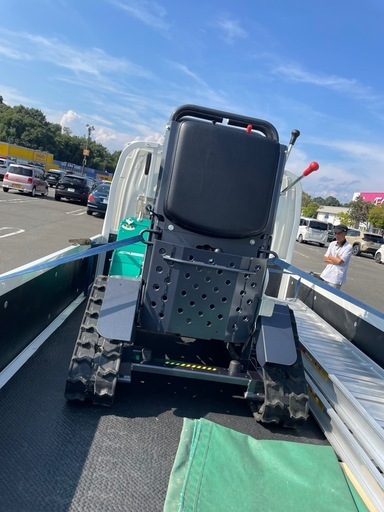 刈り払い機