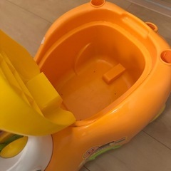 アンパンマン乗り物の画像