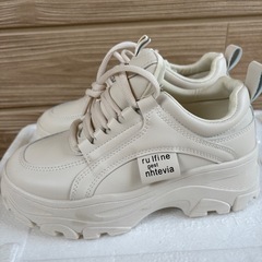GRLグレイル新品23cmスニーカーベージュの画像