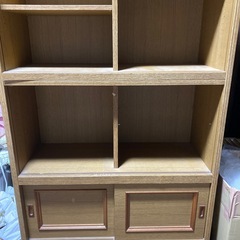 本棚　大型
収納棚の画像