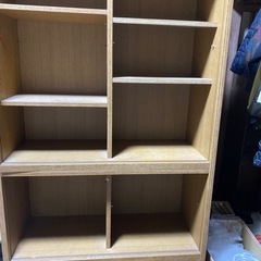 本棚　大型
収納棚の画像