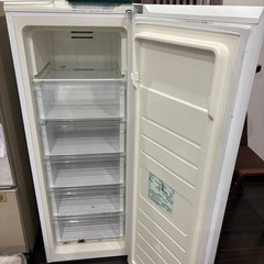 小型冷凍庫動作不能の画像