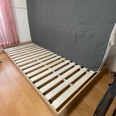 セミダブル　ベッドフレームの画像