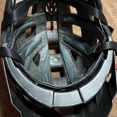 モンベルヘルメット自転車の画像