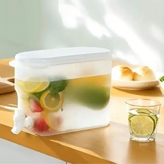 【新品・未使用】冷蔵庫用蛇口付き冷水ポット の画像