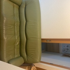 ソファの画像