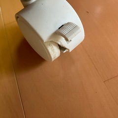 カトージ　ベビーベッドの画像