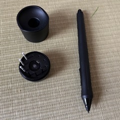 中古wacom ワコム Cintiq 24HD DTK-2400 液晶タブレットの画像