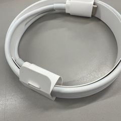 USB-C. Lightningケーブルの画像